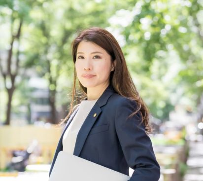 化粧品専門行政書士のため安心！